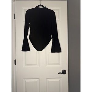 Mangopop Long Sleeve Bell Sleeve Bodysuit Large Black